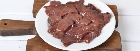 печень тушеная в молоке. Шаг 4