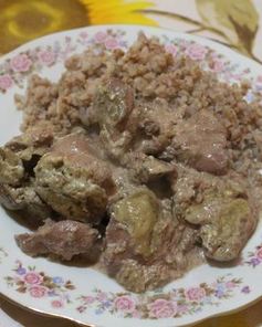 Печень в сливочном соусе