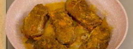 печень, запеченная с помидорами и луком под сыром. Шаг 7