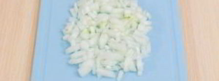 печень, запеченная с помидорами и луком под сыром. Шаг 8