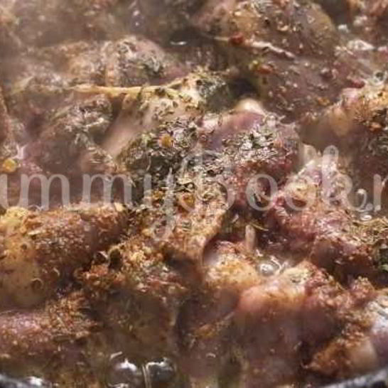 Рецепт сердечек и печень куриные в пряном медовом соусе