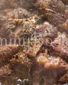 Сердечки и печень куриные в пряном медовом соусе