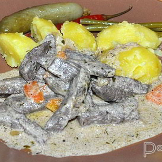 Рецепт тушеной свиной печени в сметане