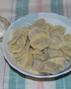 Пельмени мясо-капустные Семейная традиция