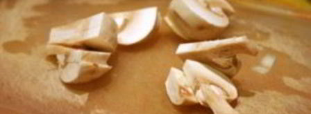 пельмени с грибами в горшочках. Шаг 4