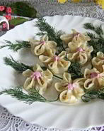 Пельмени со свининой и капустой