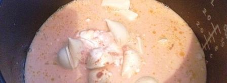 пельмени тушеные с соусом в мультиварке. Шаг 3