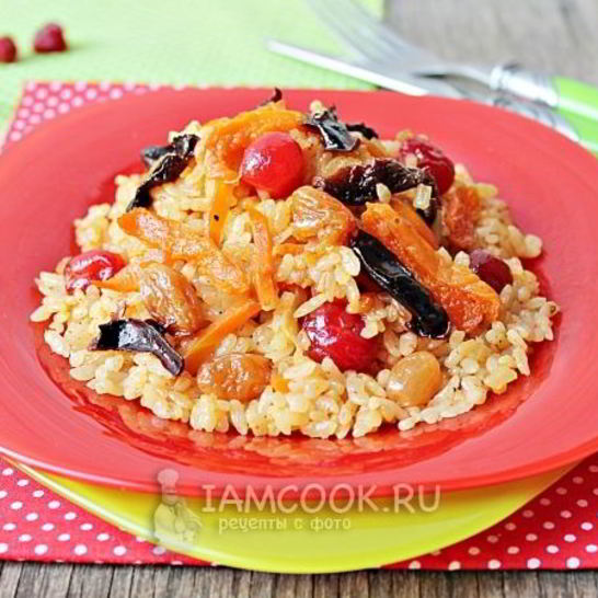 Рецепт постного плова с сухофруктами