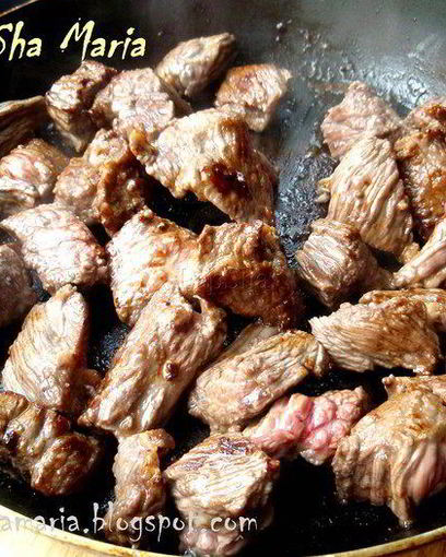 рагу из говядины с подливой, запеченное под фольгой homequeen. Шаг 2