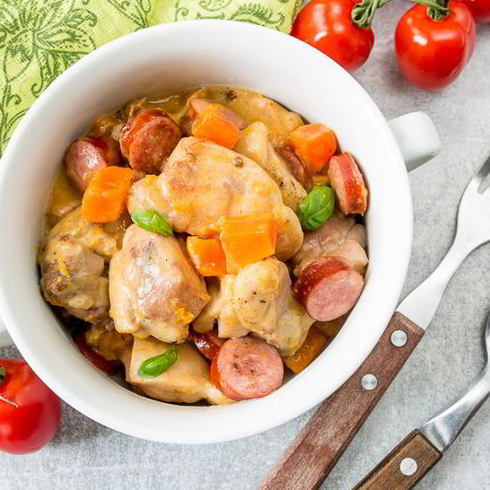 Рецепт рагу из курицы с колбасками и тыквой
