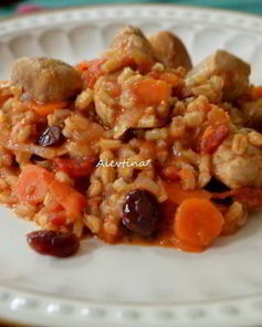 Свиное рагу с перловкой и клюквой