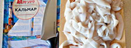 рисовая лапша с кальмарами и шиитаке в воке. Шаг 4