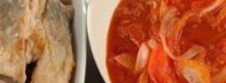 горбуша, запеченная в духовке под томатным соусом. Шаг 3