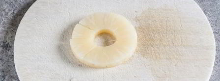 креветки с ананасами и ветчиной в духовке. Шаг 5