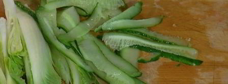 семга с салатом из цикория, фенхеля и редиски. Шаг 5