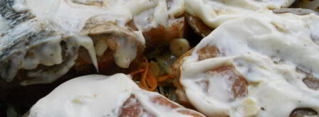 толстолобик запеченный с овощами и сыром. Шаг 4