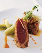 Тунец с перцем и апельсиновой водой