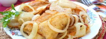 жареный судак с луком. Шаг 5