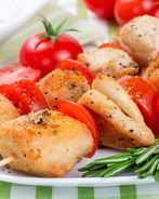Домашний шашлык из курицы с помидорами