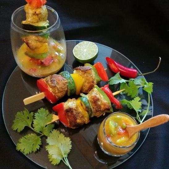 Рецепт куриного шашлычка по-карибски с манговой сальсой