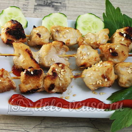 Рецепт куриных шашлычков на шпажках