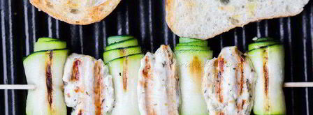 лимонно-горчичные куриные шашлычки с рулетиками из цукини. Шаг 7