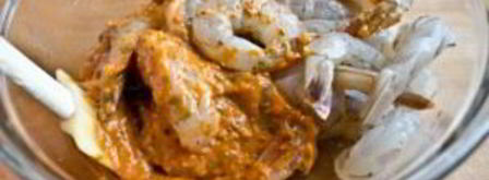 шашлычки из креветок на гриле. Шаг 3