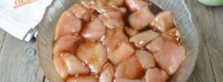 шашлычки из курицы в меду с овощами. Шаг 4