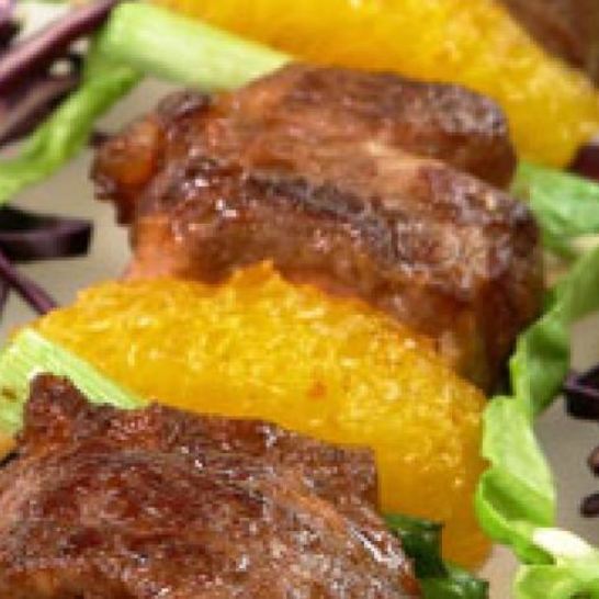 Рецепт шашлычка из баранины с апельсинами и овощным салатом