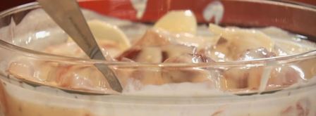 цыганскии шашлык из четырех видов мяса с черным хлебом. Шаг 2