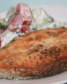 Ароматные жареные стейки лосося