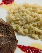 Говяжий стейк с булгуром