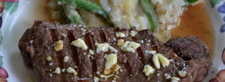 говяжьи стейки в винном красном соусе. Шаг 3