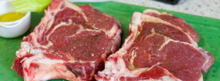 стейк из говядины со сливочным соусом из голубого сыра. Шаг 2