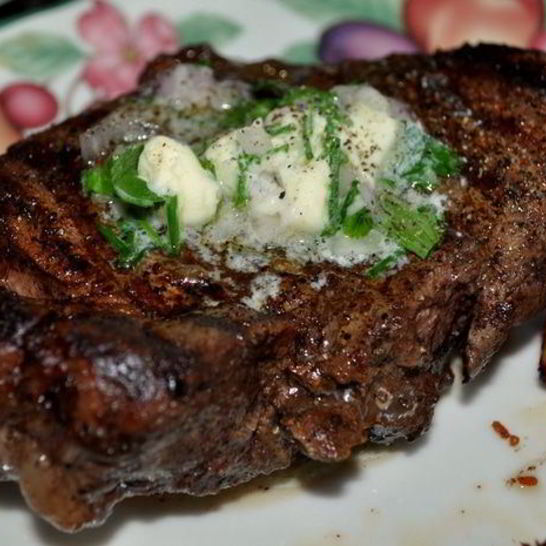 Рецепт стейка на сковороде