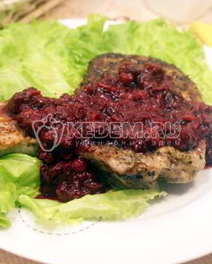 Стейк свиной на сковороде