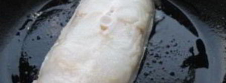 стейк зубатки на сковороде. Шаг 4