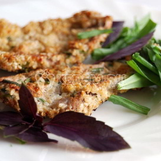 Рецепт стейков в кунжуте и розмарине