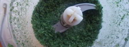 куриные тефтели со шпинатом и творогом. Шаг 2