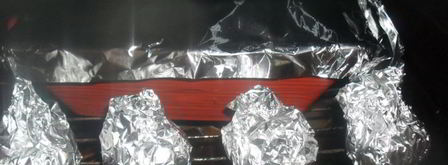 мясные тефтели, запеченные под овощной шубой и молочным соусом. Шаг 6