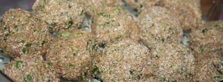 паровые куриные тефтельки с отрубями. Шаг 4