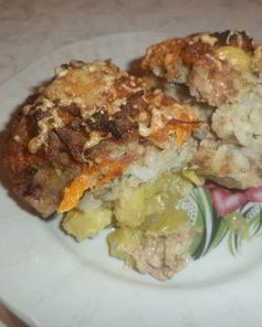 Тефтели на овощной подушке