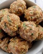 Тефтели на пару с рисом