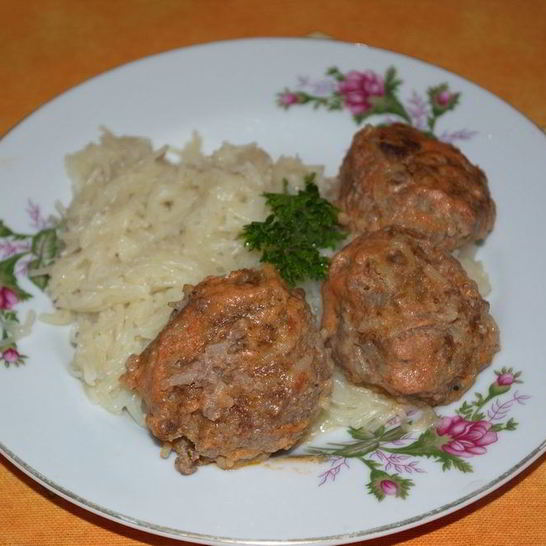 Рецепт тефтелей под соусом