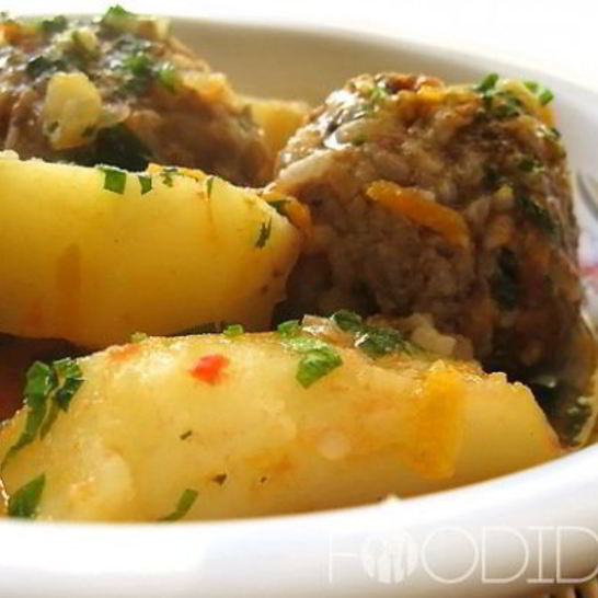 Рецепт тефтелей с картошкой