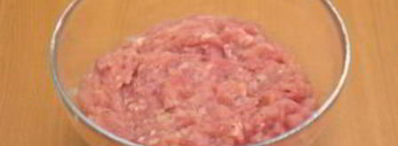 тефтели с моцареллой в томатном соусе. Шаг 3