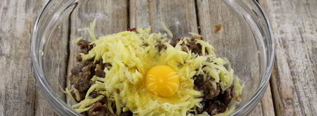 тефтели с рисом в духовке. Шаг 2