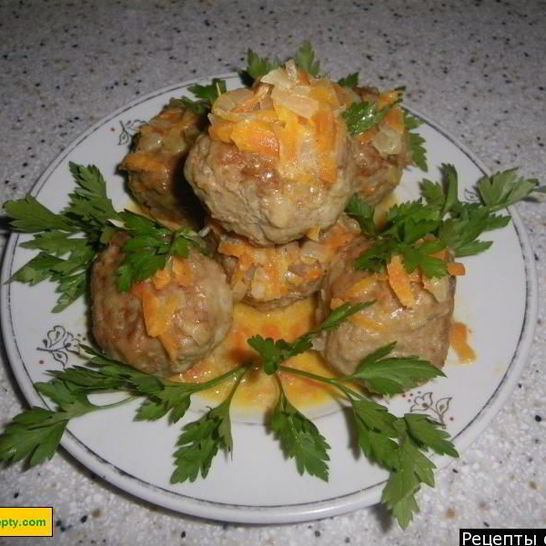 Рецепт тефтелей с рисом в сметанном соусе