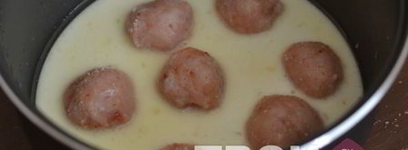 тефтели в сливочном соусе. Шаг 8