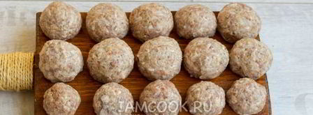 тефтели в сметанно-томатном соусе. Шаг 11